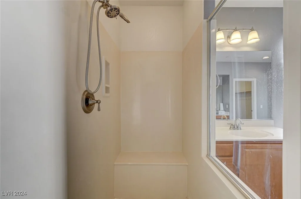 7943 Sleeping Lily, Las Vegas, NV 89178