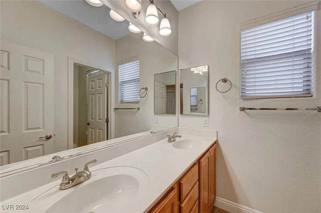 7943 Sleeping Lily, Las Vegas, NV 89178