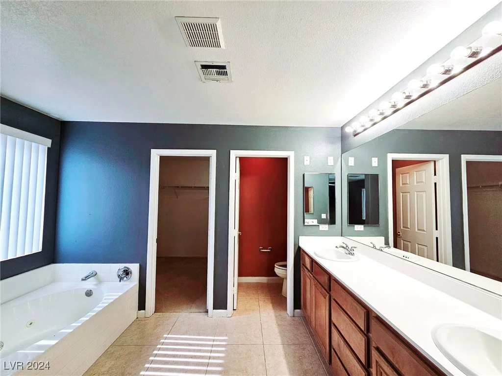 1805 Running Fawn, North Las Vegas, NV 89031