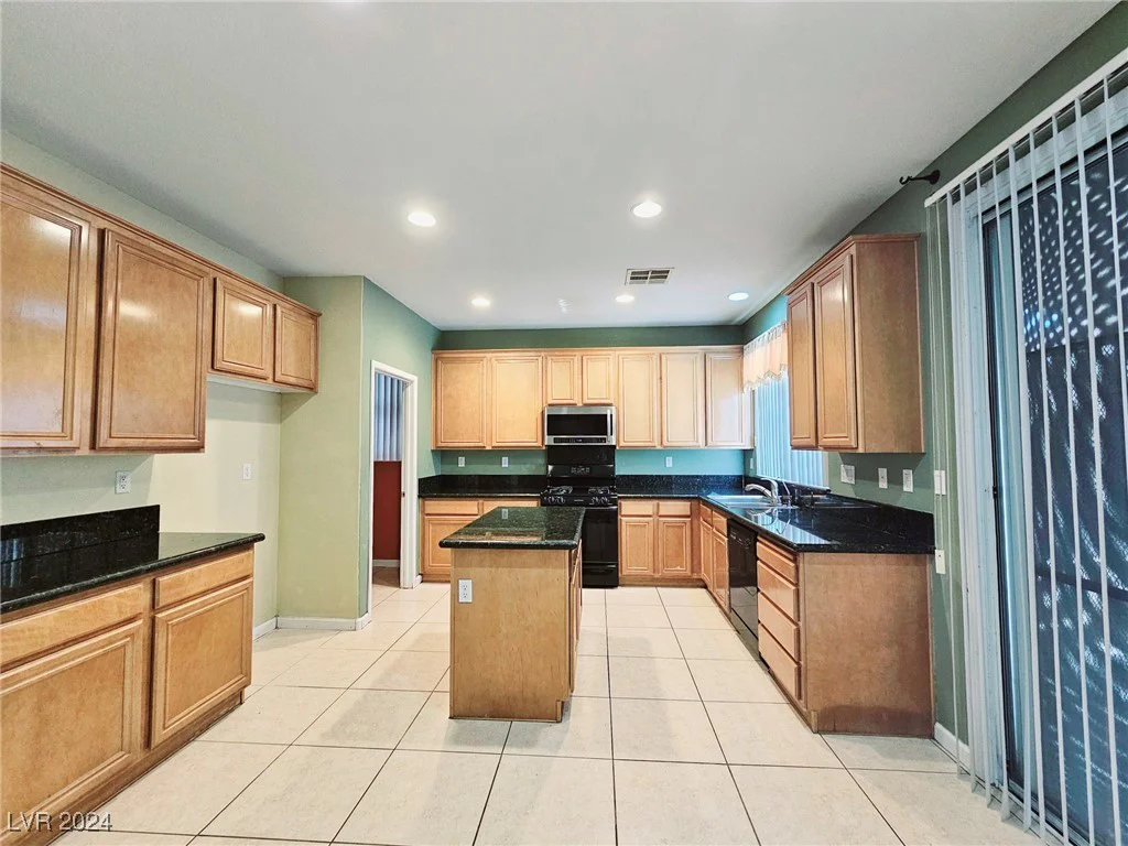 1805 Running Fawn, North Las Vegas, NV 89031