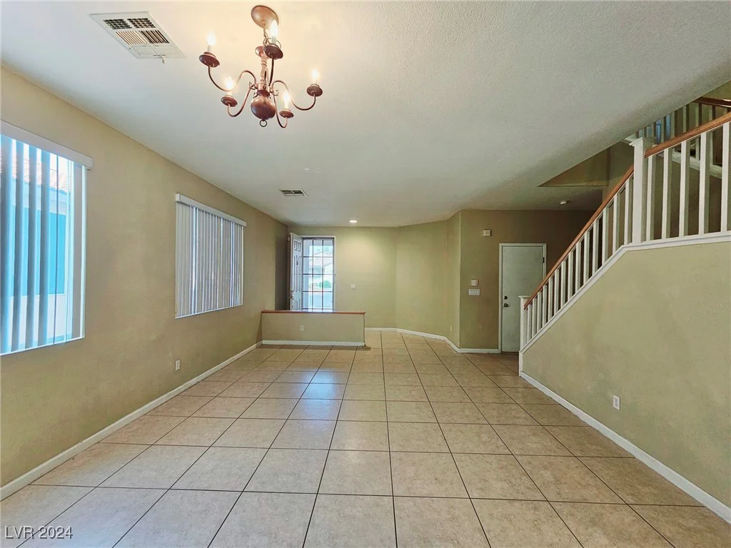 1805 Running Fawn, North Las Vegas, NV 89031