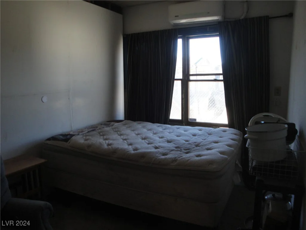 4243 Carey, Las Vegas, NV 89115