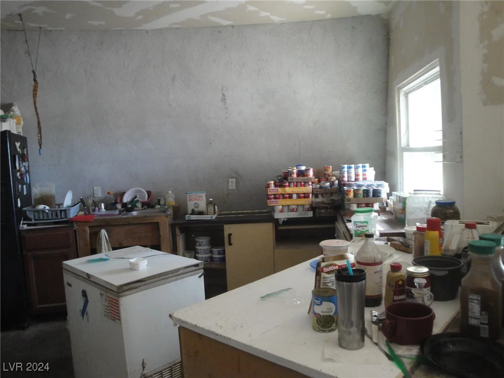 4243 Carey, Las Vegas, NV 89115