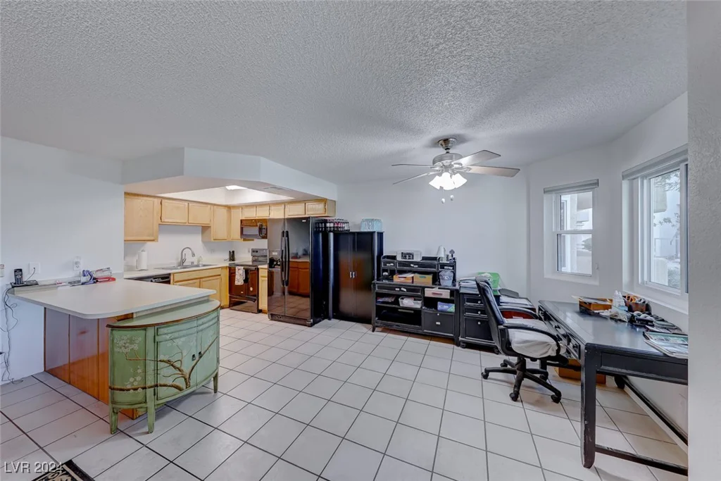 1320 Keifer, Las Vegas, NV 89128