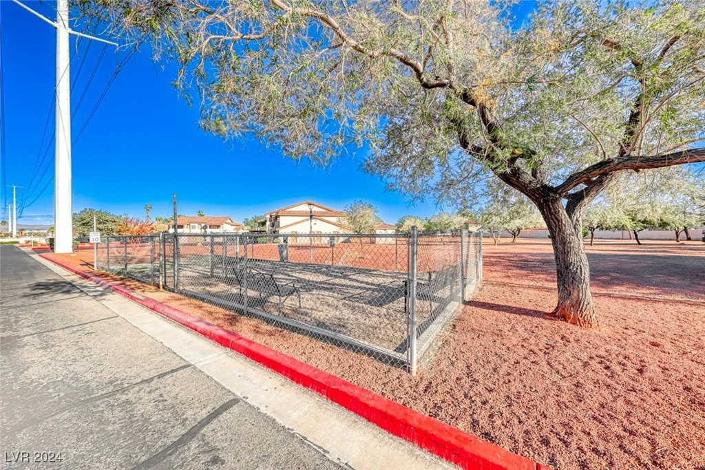 1320 Keifer, Las Vegas, NV 89128
