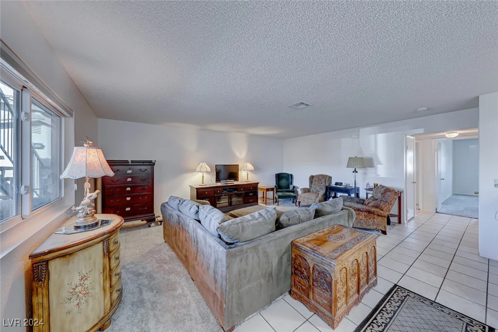 1320 Keifer, Las Vegas, NV 89128