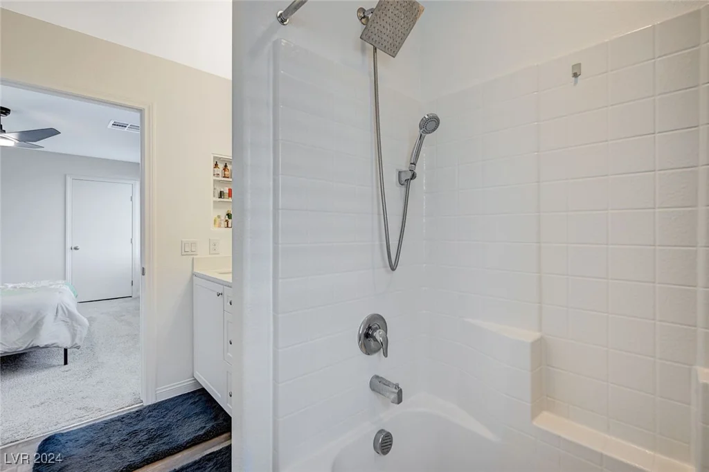 6223 Hamilton, Las Vegas, NV 89122