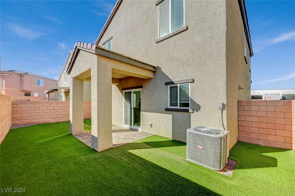 6223 Hamilton, Las Vegas, NV 89122