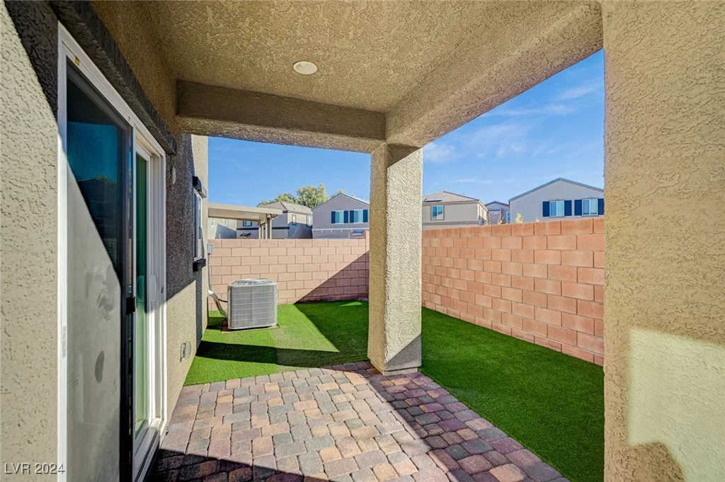 6223 Hamilton, Las Vegas, NV 89122