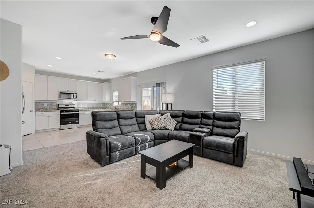 6223 Hamilton, Las Vegas, NV 89122