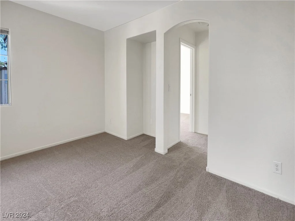6624 Hathersage, Las Vegas, NV 89139