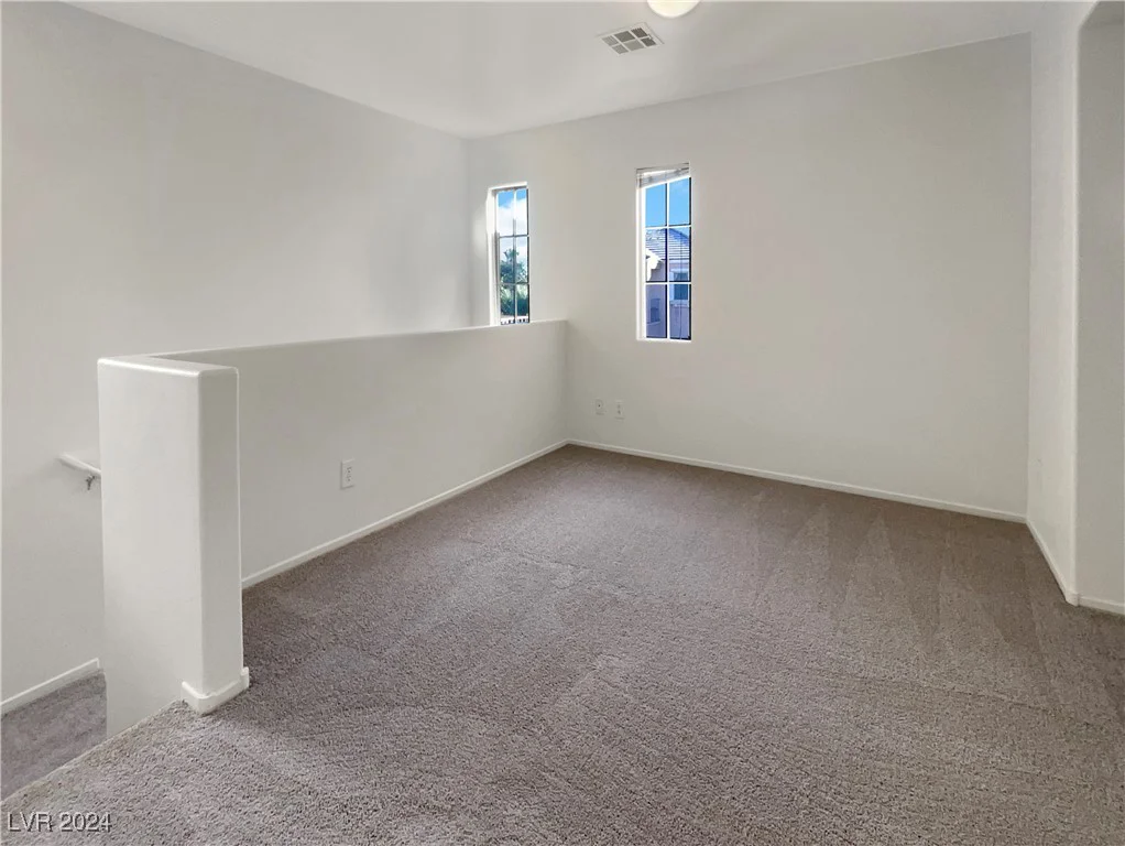 6624 Hathersage, Las Vegas, NV 89139