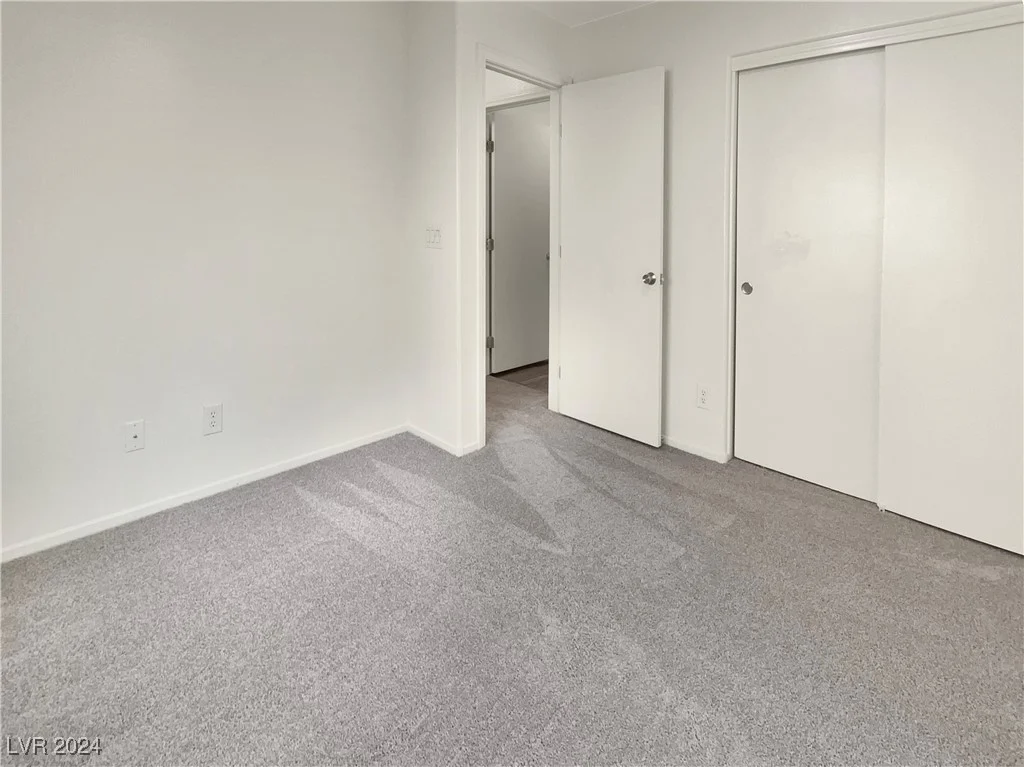 6624 Hathersage, Las Vegas, NV 89139