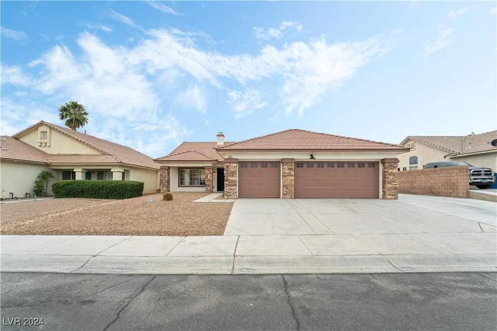 5301 Clouds Rest, Las Vegas, NV 89108