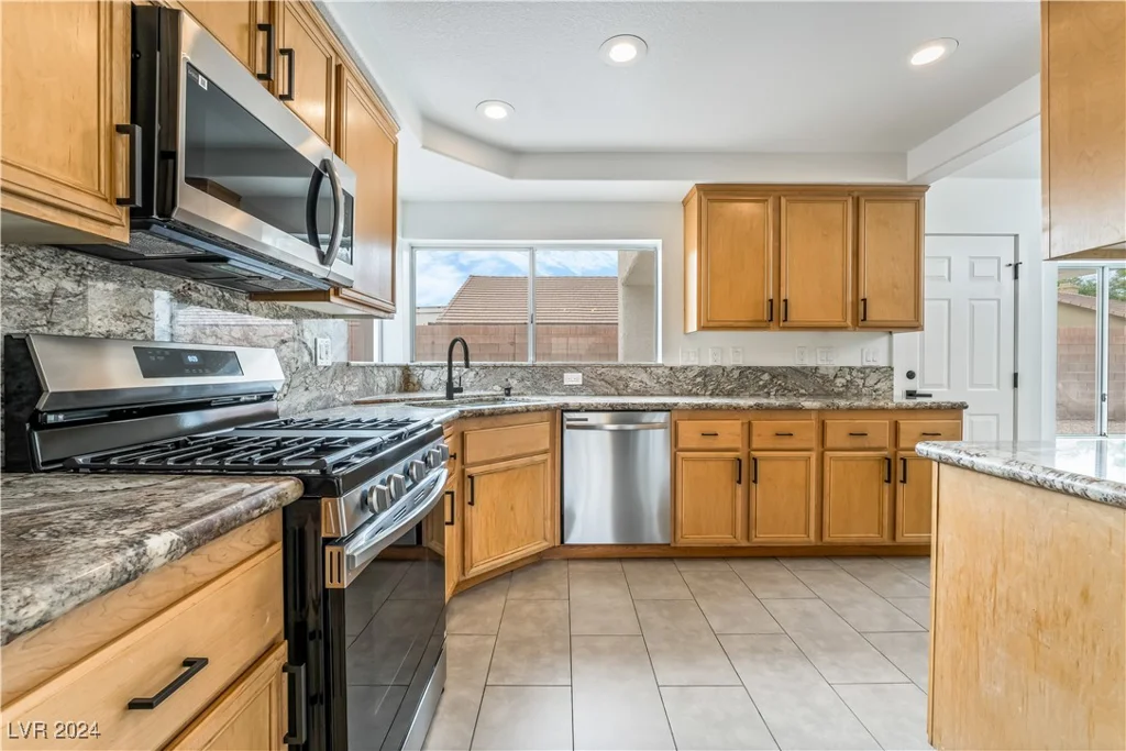 5301 Clouds Rest, Las Vegas, NV 89108