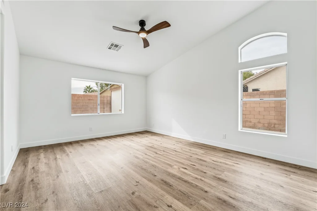 5301 Clouds Rest, Las Vegas, NV 89108