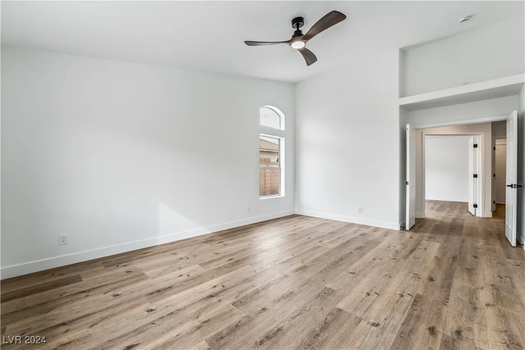 5301 Clouds Rest, Las Vegas, NV 89108