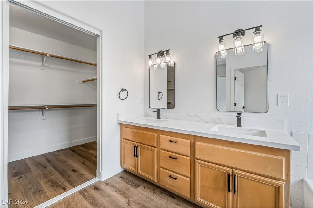 5301 Clouds Rest, Las Vegas, NV 89108