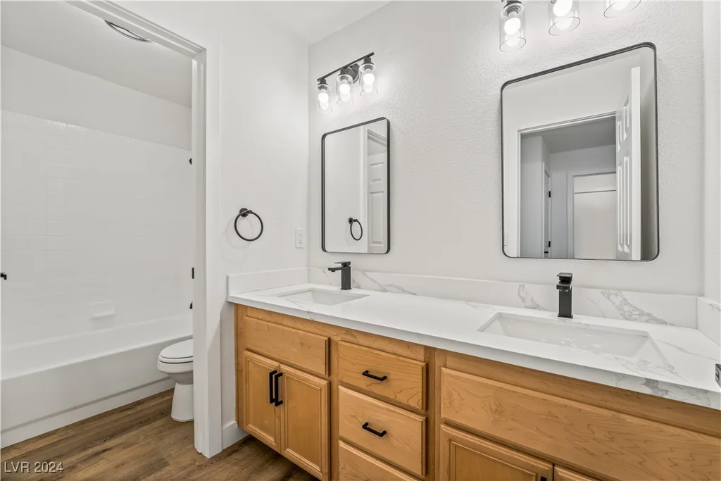 5301 Clouds Rest, Las Vegas, NV 89108
