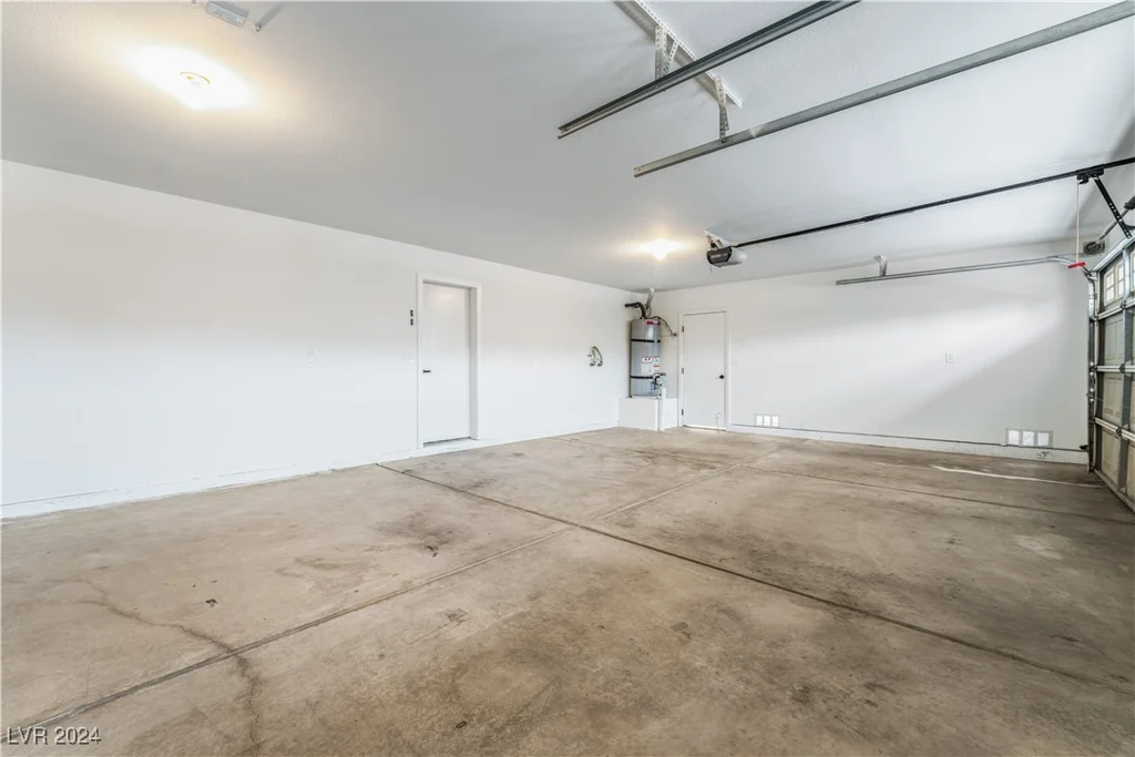 5301 Clouds Rest, Las Vegas, NV 89108