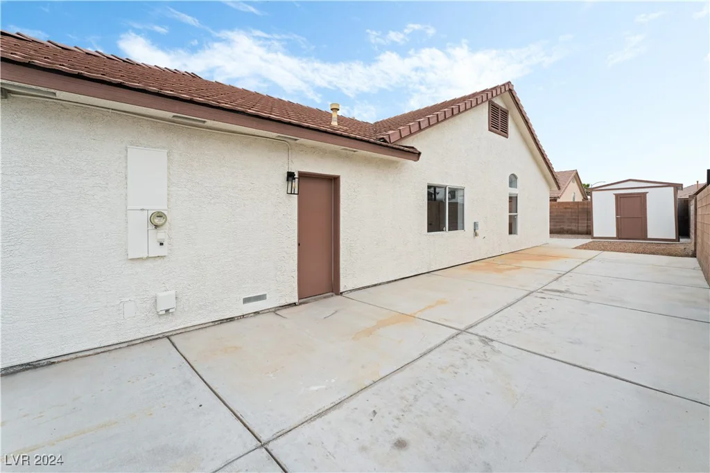 5301 Clouds Rest, Las Vegas, NV 89108