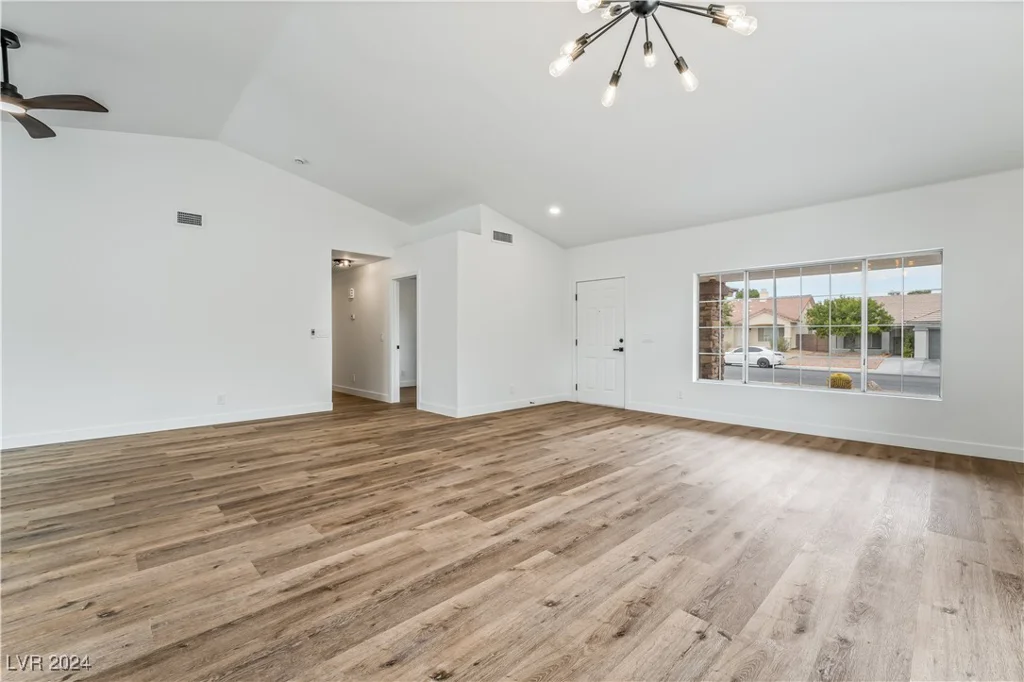 5301 Clouds Rest, Las Vegas, NV 89108