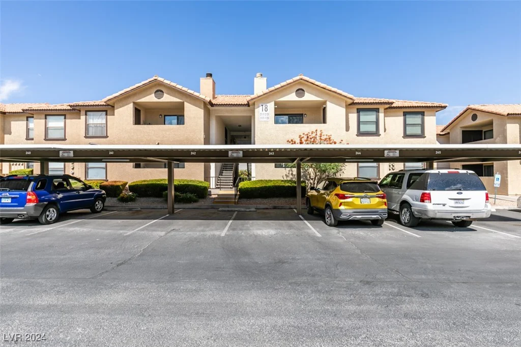 2451 Rainbow, Las Vegas, NV 89108