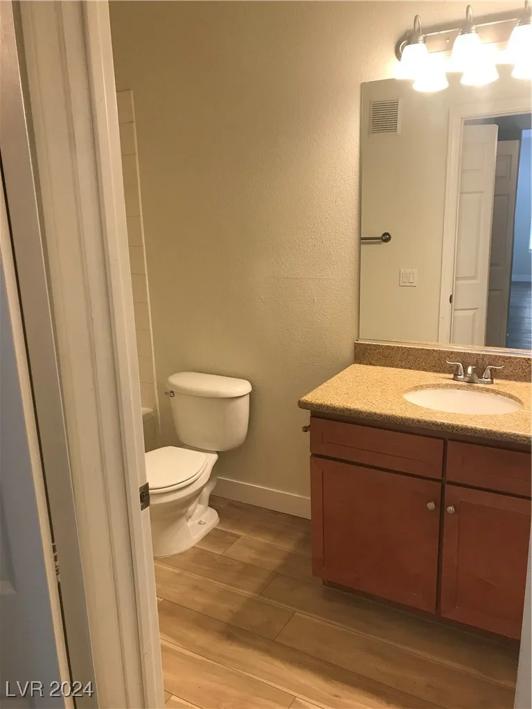 4400 Jones, Las Vegas, NV 89103