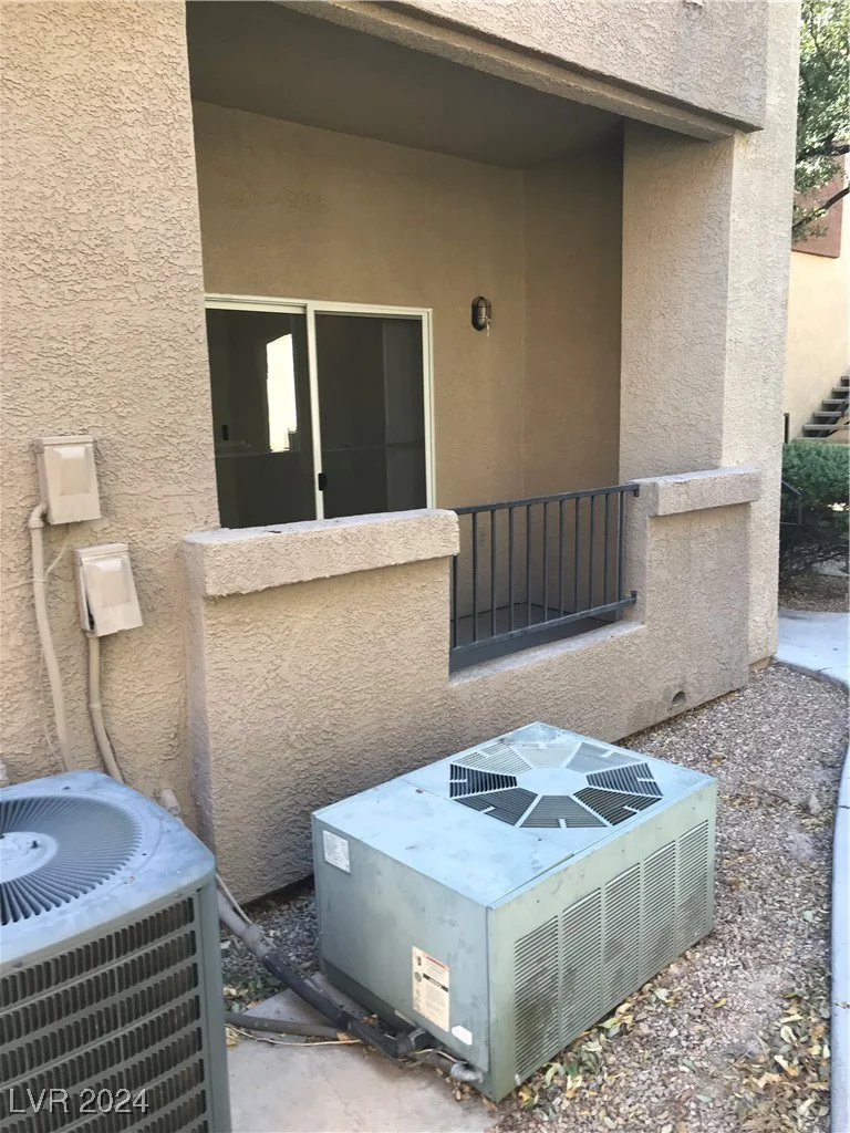 4400 Jones, Las Vegas, NV 89103