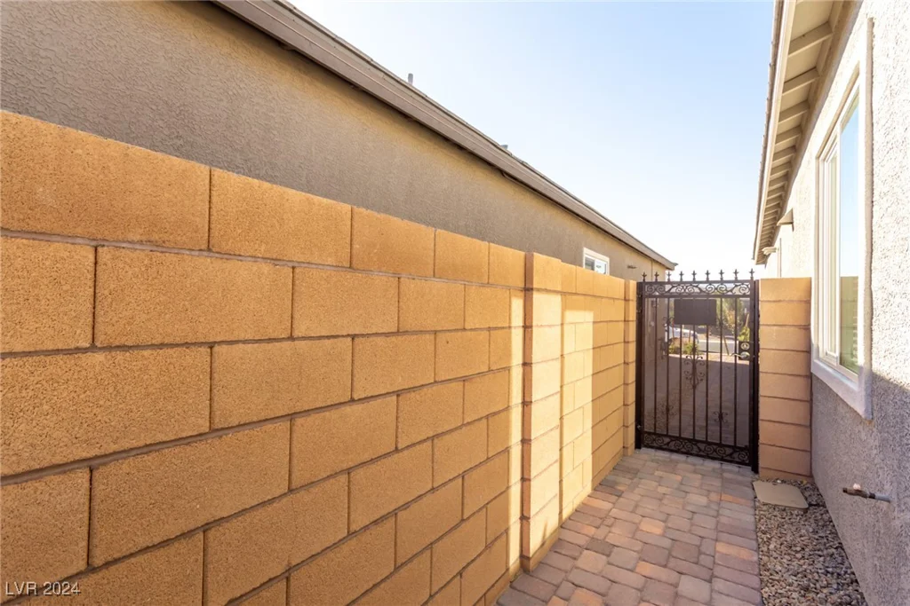 10254 Baronia, Las Vegas, NV 89141