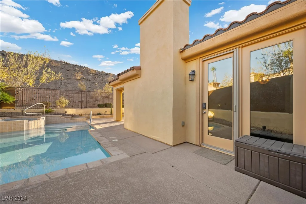 1159 Calcione, Henderson, NV 89011