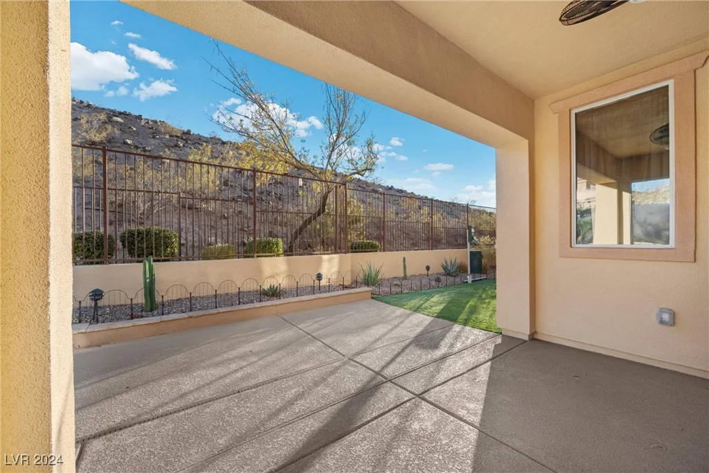 1159 Calcione, Henderson, NV 89011