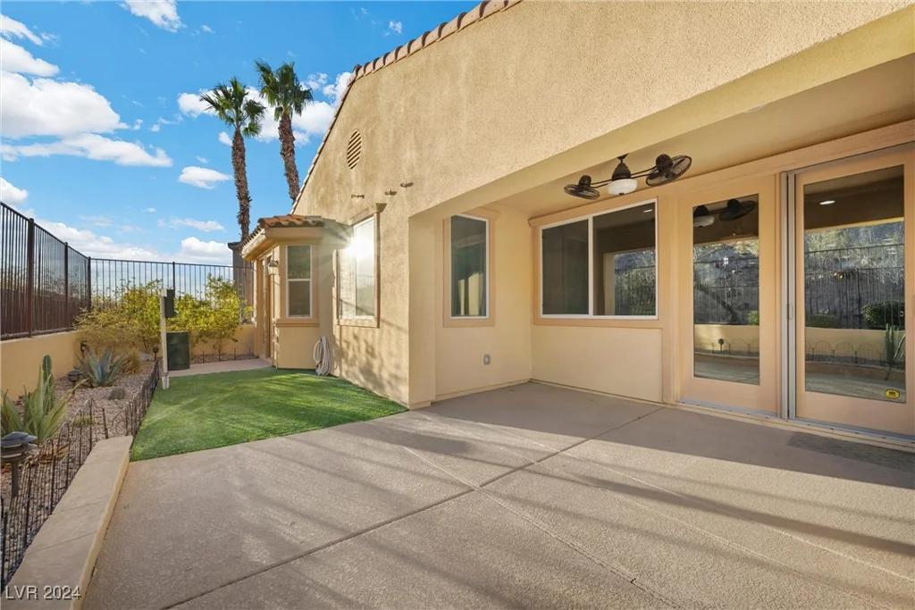 1159 Calcione, Henderson, NV 89011