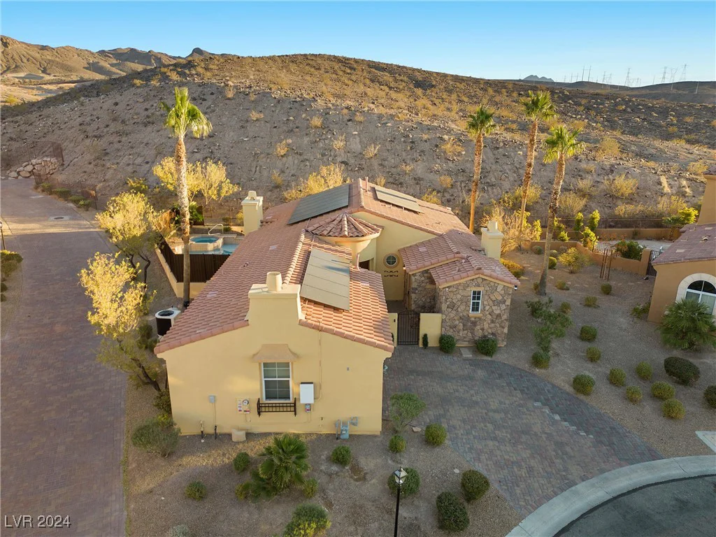 1159 Calcione, Henderson, NV 89011