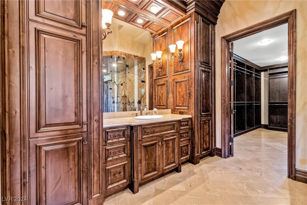 22 Augusta Canyon, Las Vegas, NV 89141