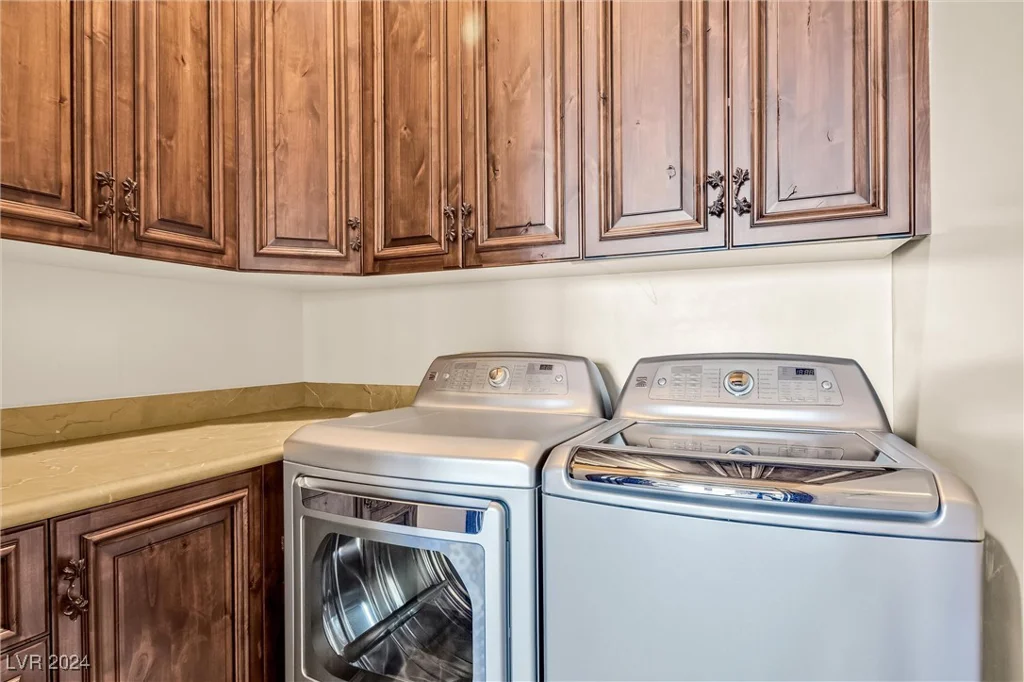 22 Augusta Canyon, Las Vegas, NV 89141