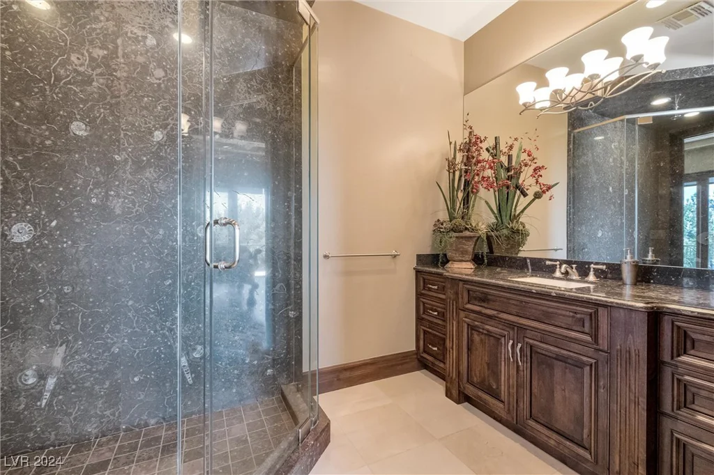 22 Augusta Canyon, Las Vegas, NV 89141