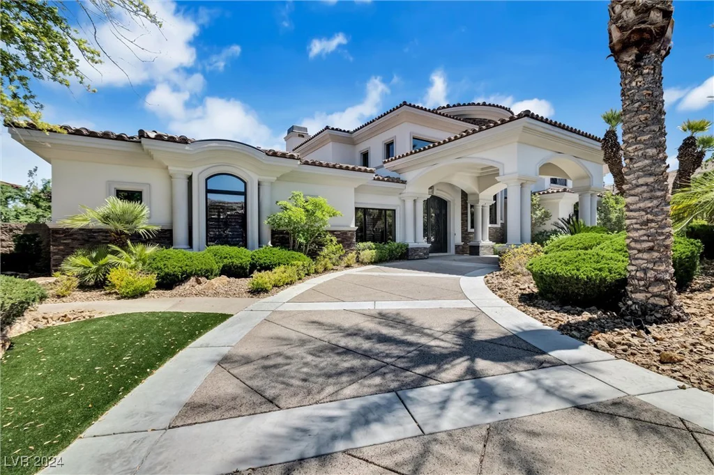 22 Augusta Canyon, Las Vegas, NV 89141