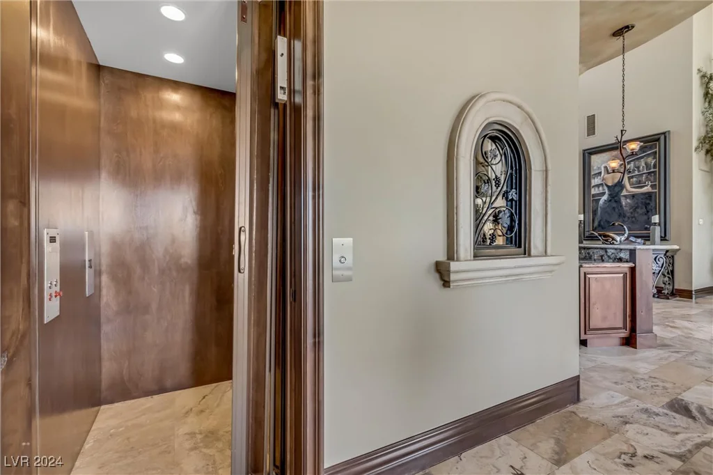 22 Augusta Canyon, Las Vegas, NV 89141