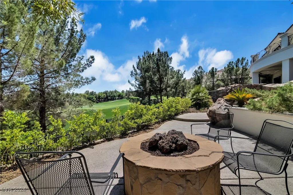 22 Augusta Canyon, Las Vegas, NV 89141