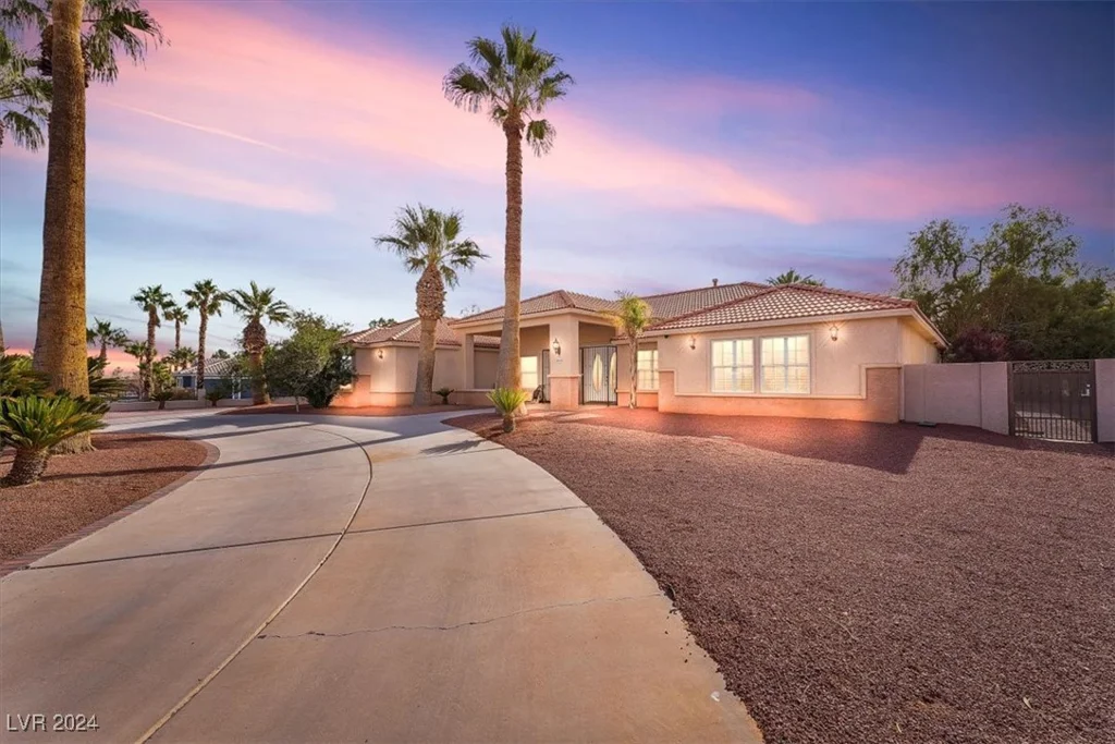 4045 Ford, Las Vegas, NV 89139