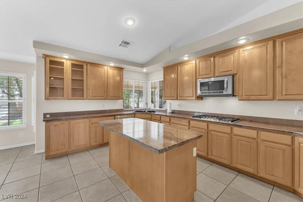 4045 Ford, Las Vegas, NV 89139