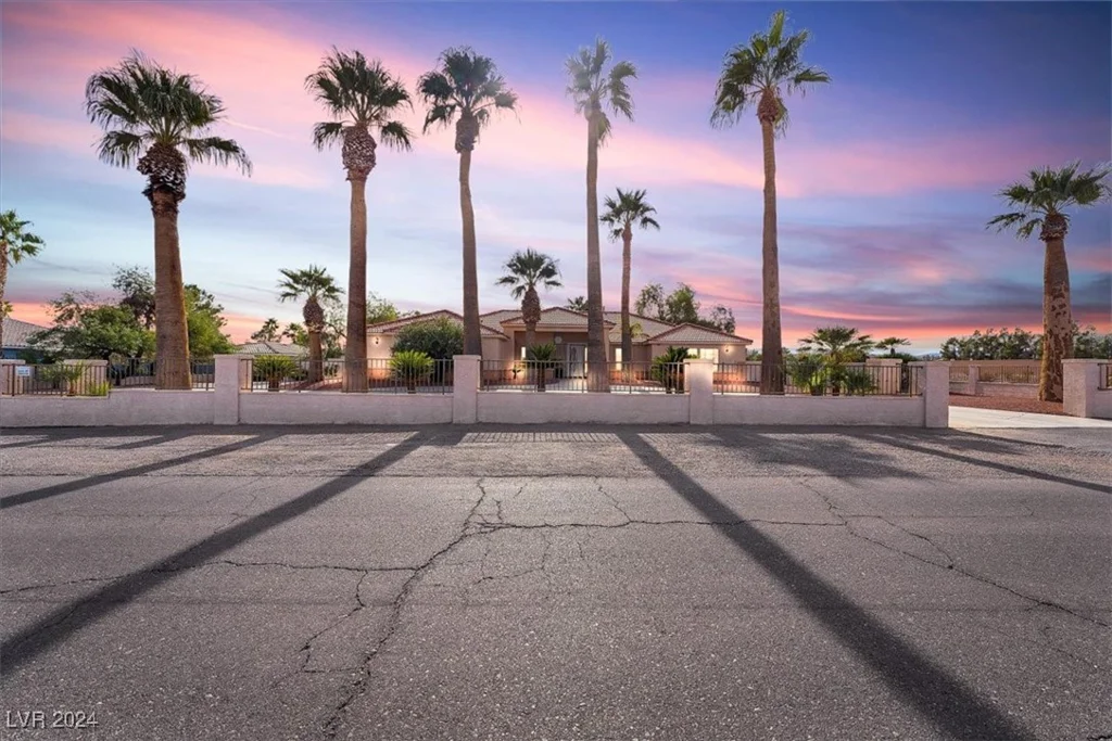 4045 Ford, Las Vegas, NV 89139