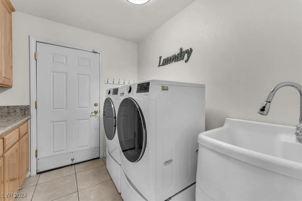 4045 Ford, Las Vegas, NV 89139