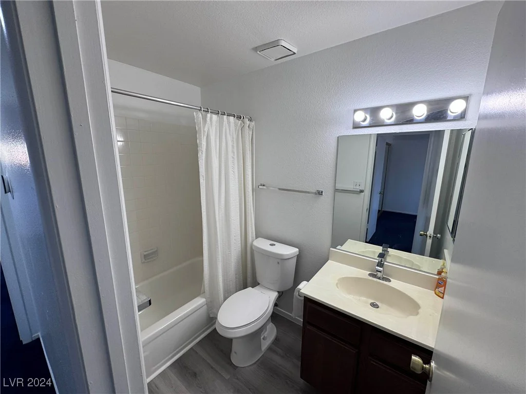 8817 Borla, Las Vegas, NV 89117
