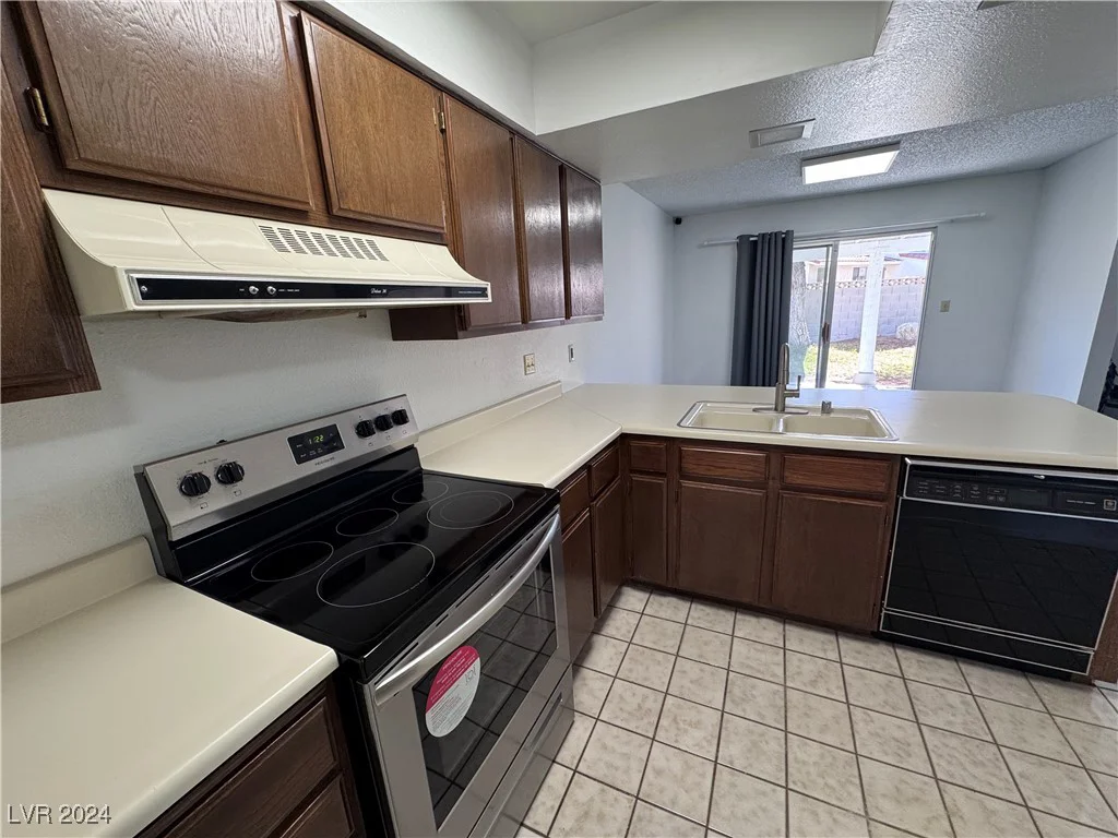 8817 Borla, Las Vegas, NV 89117