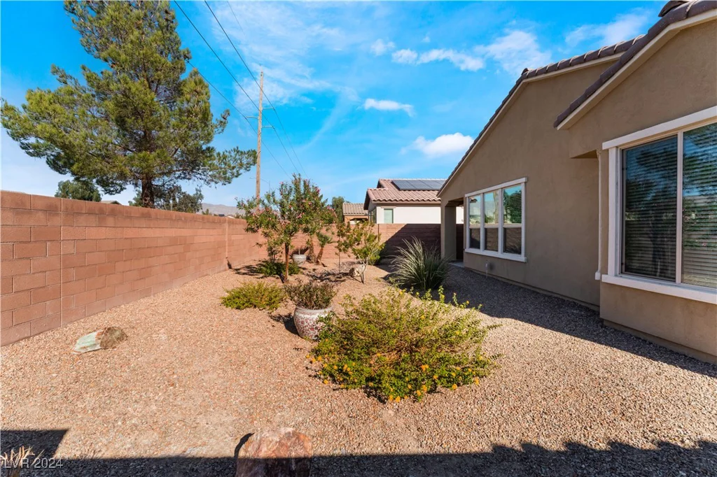 5709 Pleasant Palms, North Las Vegas, NV 89081