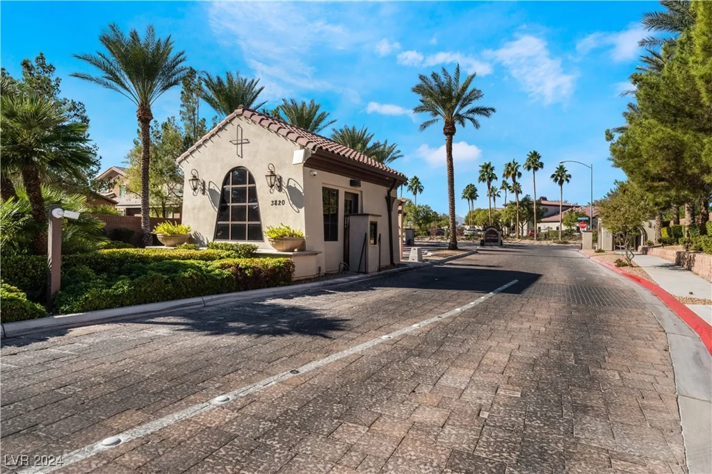 5709 Pleasant Palms, North Las Vegas, NV 89081