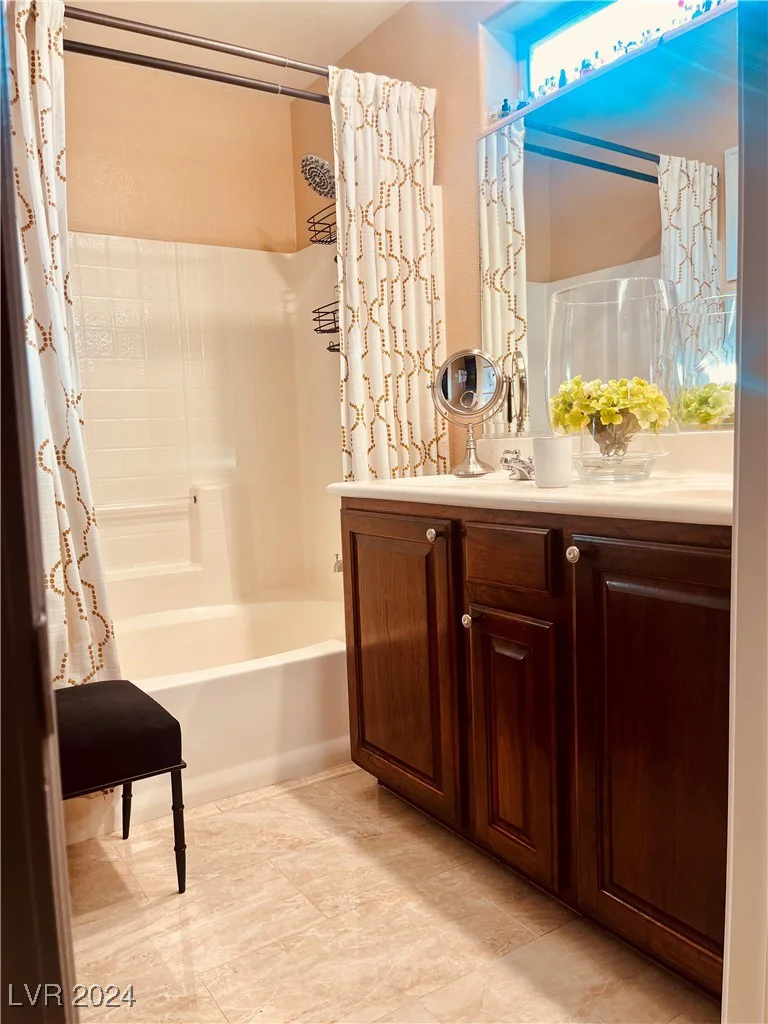9927 Copano Bay, Las Vegas, NV 89148