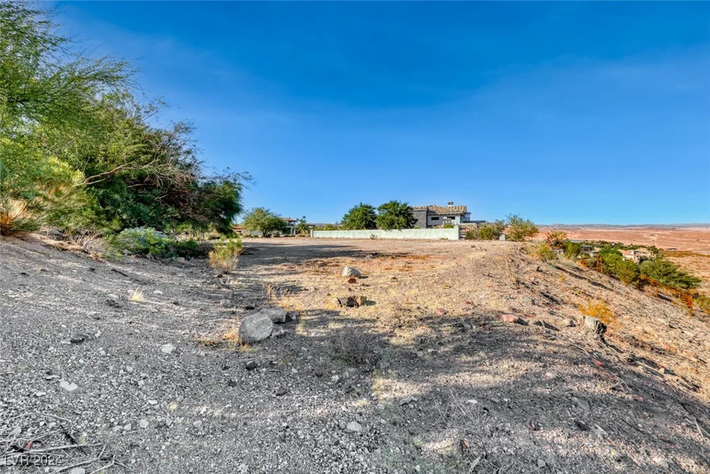 14 Pyrenees, Henderson, NV 89011